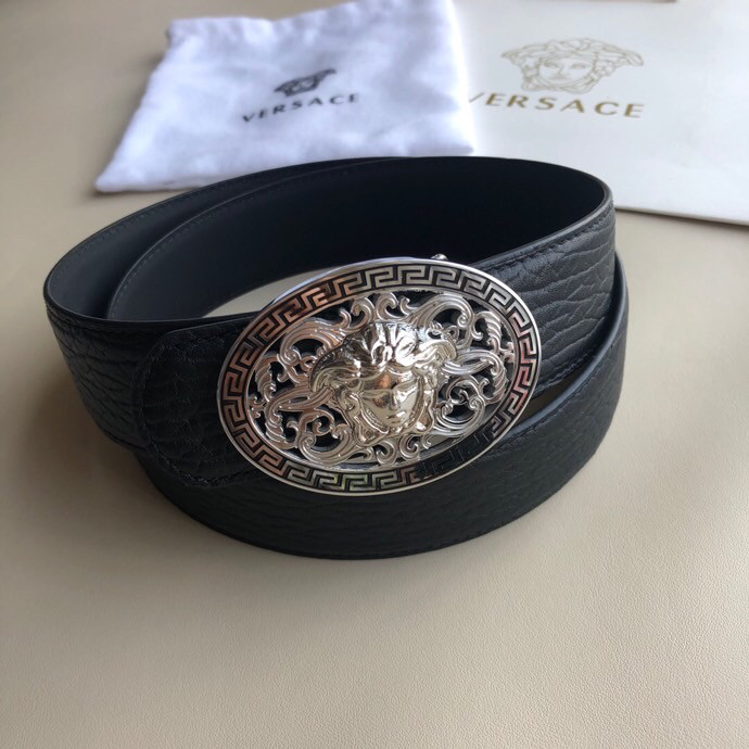 Versace Men s black leather belt