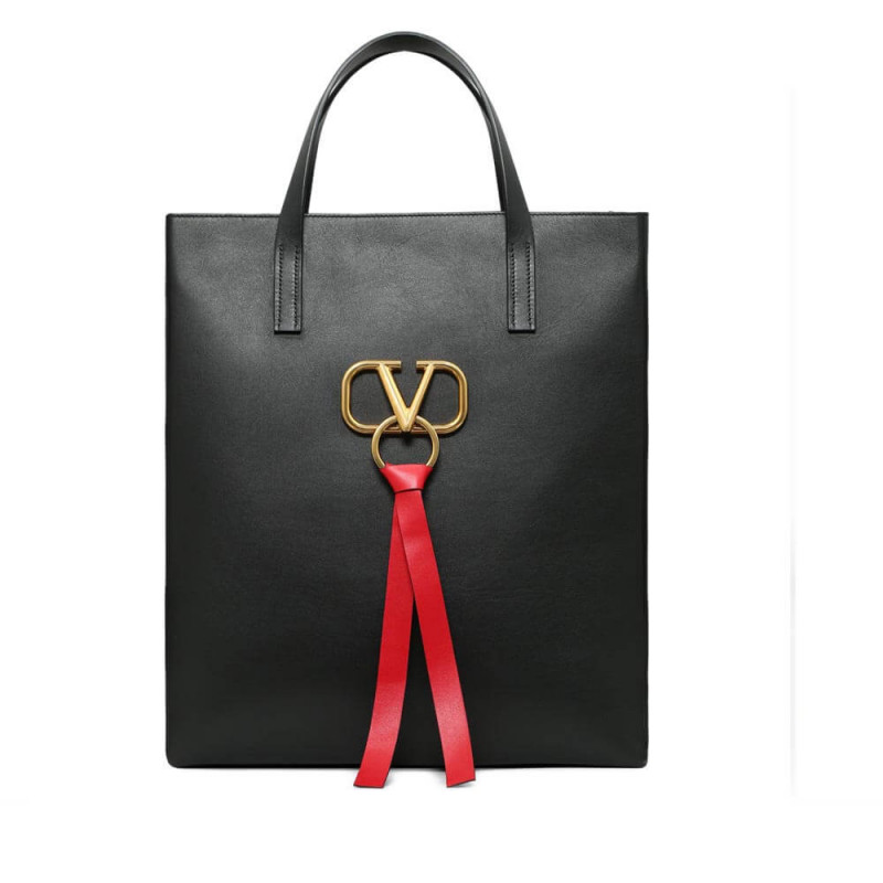 Valentino Garavani Large NS V-Ring Shopper A0073