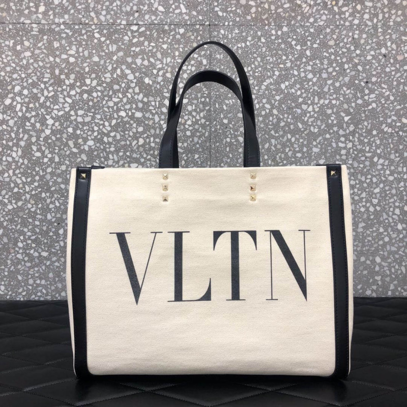 Valentino Garavani VLTN Grande Plage Small Tote Bag 90033