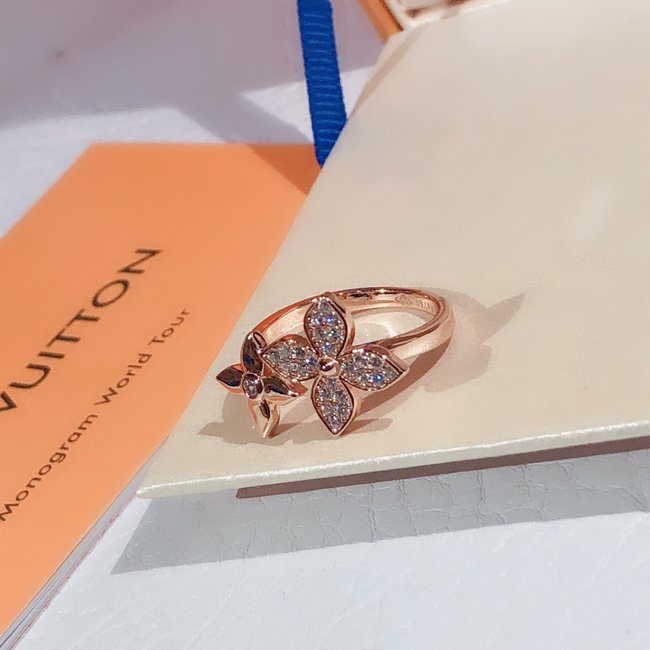 Louis Vuitton ring CSJ40001056