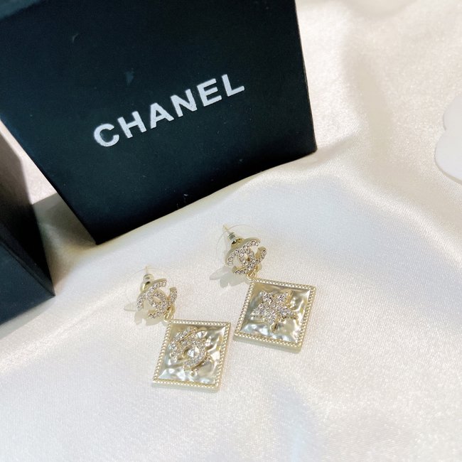 Chanel Earring CSJ54131454