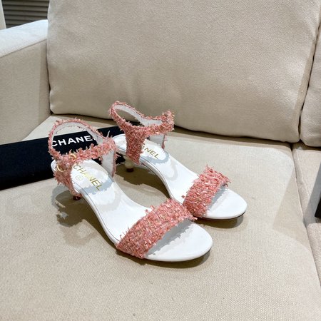 Chanel Calfskin Jewelry Pearl Heel