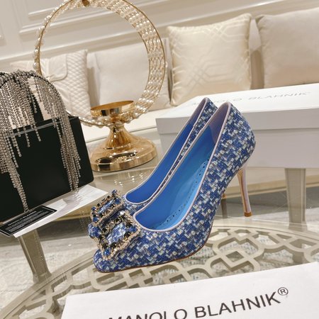 Manolo Blahnik MB wedding shoes in silk and cashmere