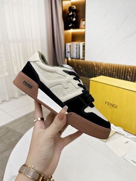 Fendi First layer cowhide sneakers