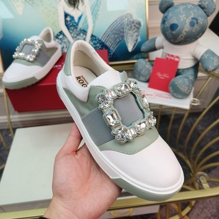 Roger Vivier diamond buckle casual sports shoes