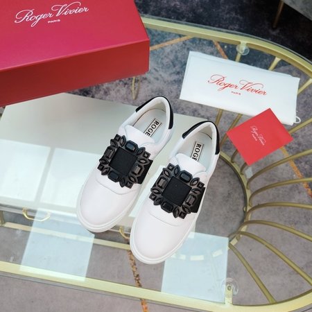 Roger Vivier diamond buckle casual sports shoes