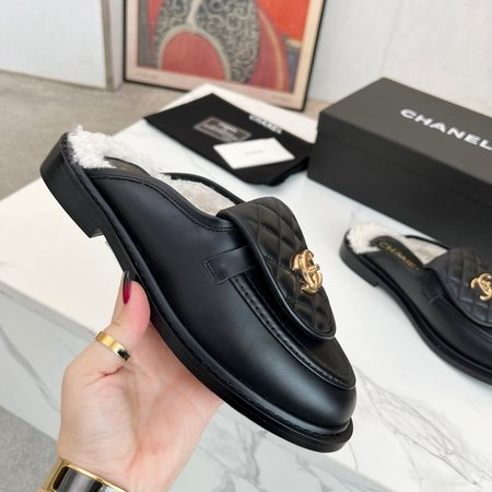 Chanel Retro style loafers