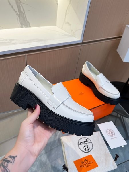 Hermes Oxford thick sole loaf