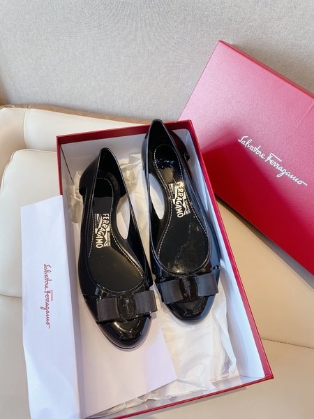 Ferragamo women s shoes