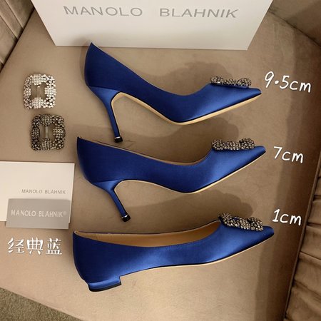 Manolo Blahnik Classic snow buckle women s shoes