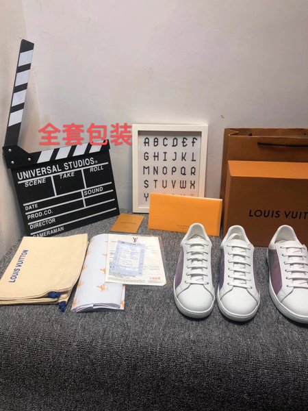 Louis Vuitton Silk sneakers