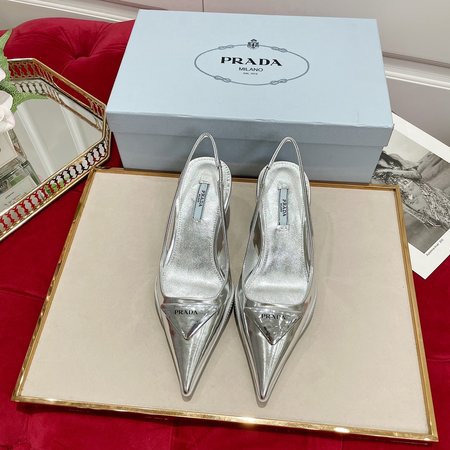 Prada Must-Have series explosive Kitten Heels