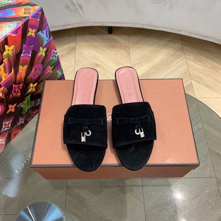 LP Slippers Cashmere Suede