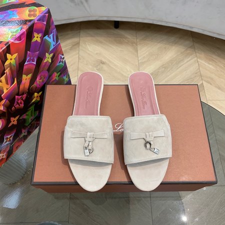 LP Slippers Cashmere Suede