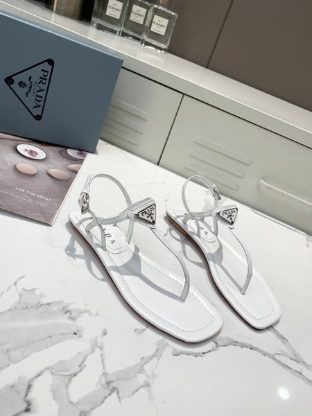 Prada Back empty sandals flat