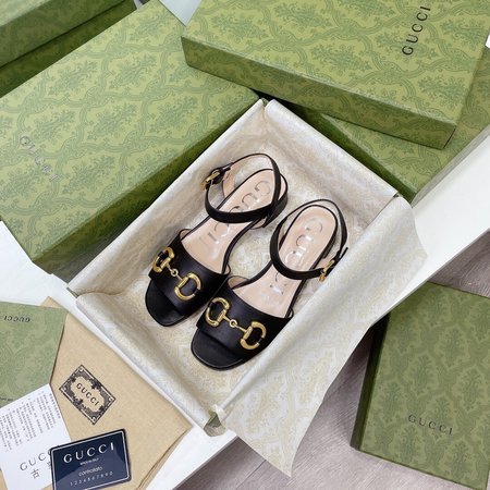 Gucci Gold Logo Go Sandal Slippers