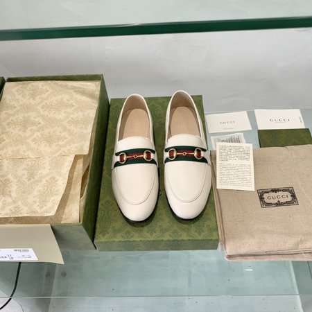 Gucci genuine leather outsole loafers