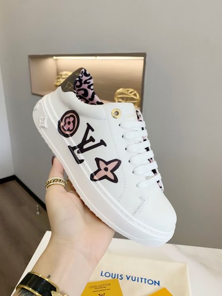 Louis Vuitton Silk leather sneakers