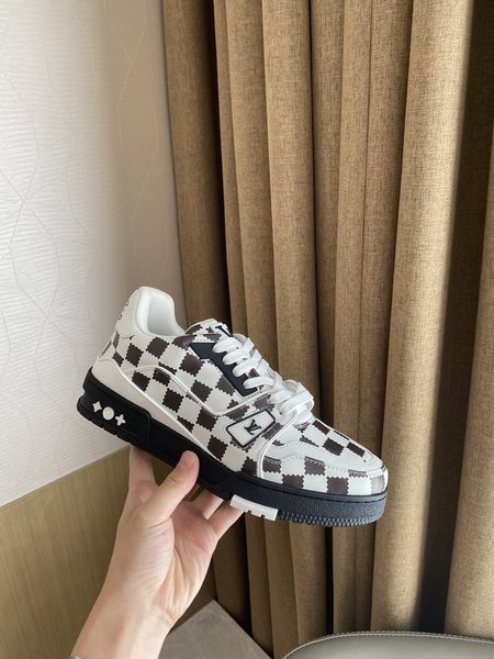 Louis Vuitton LV Trainer sneakers