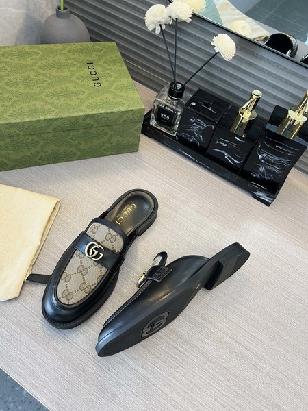 Gucci leather shoes