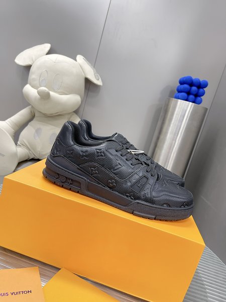 Louis Vuitton Baby Virgin Abloh sneakers