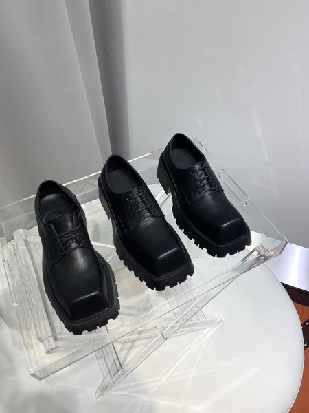 Balenciaga Derby TrooPer square toe shoes