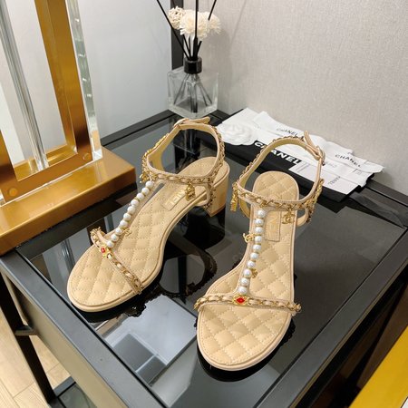 Chanel jewelry pendant pearl chain sandals