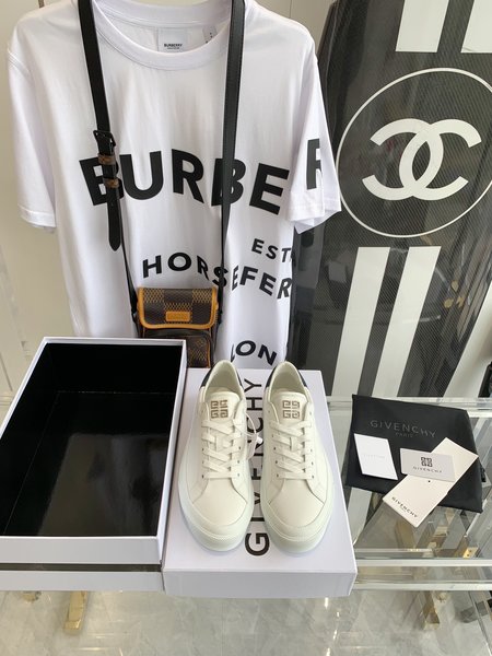 Givenchy sports shoes