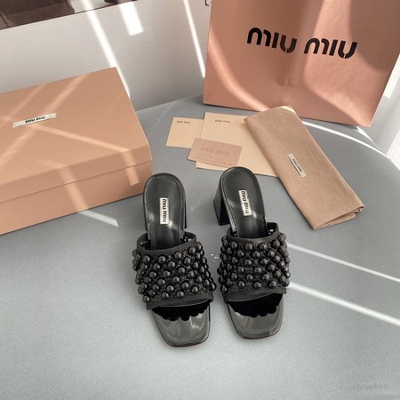 Miu Miu 