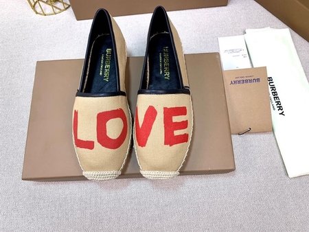 Burberry LOVE Logo Espadrilles