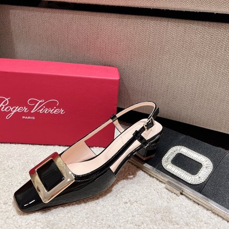 Roger Viver Belle Metal Buckle Sandals
