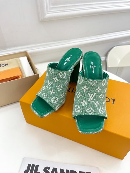 Louis Vuitton vintage slipper denim