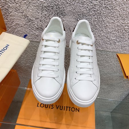 Louis Vuitton 1:1 perfect reproduction