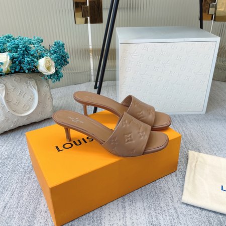 Louis Vuitton REVIVAL slippers Revival