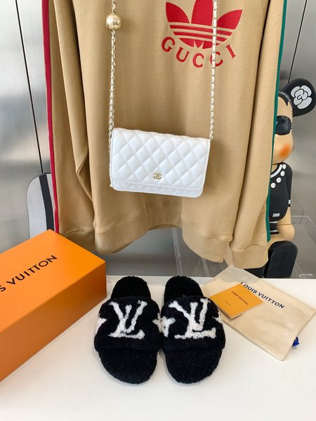 Louis Vuitton teddy fur slippers