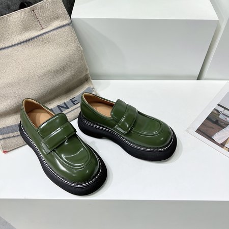 Bottega Veneta calfskin loafers