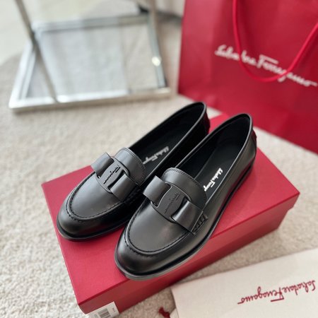 Ferragamo Viva vintage loafers