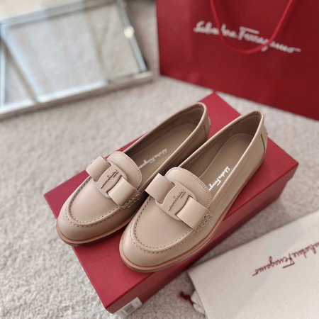 Ferragamo Viva vintage loafers