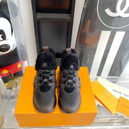 Louis Vuitton sports shoes