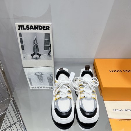 Louis Vuitton Arch Light sneakers