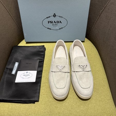 Prada Saint-Tropez series casual shoes