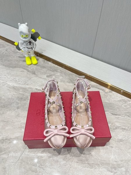 Valentino ROCKSTUD rivet satin ballet flats