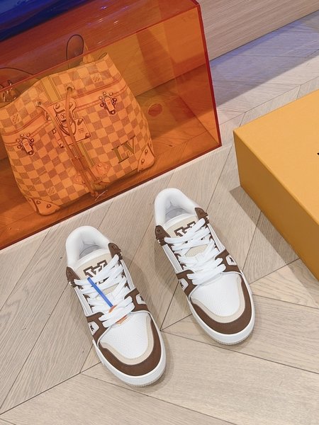 Louis Vuitton Trainer retro sneakers