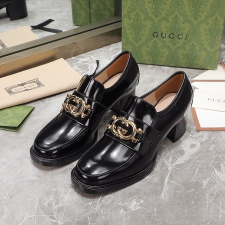 Gucci Sheepskin loafers