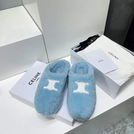 Celine Lamb wool toe-cap fur slippers