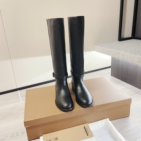 Burberry Calfskin equestrian boots