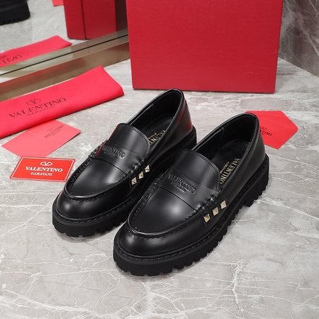 Valentino Rivet metal element logo leather shoes