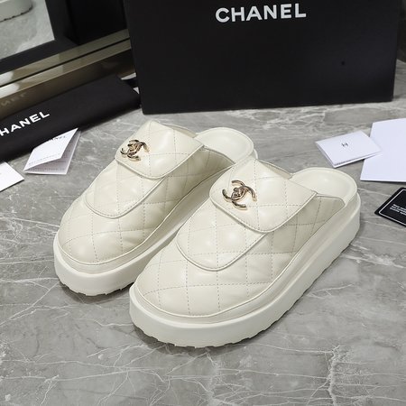 Chanel CC buckle half slippers with classic rhombus elements