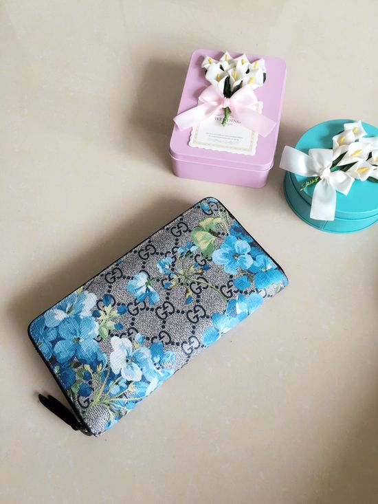 Gucci Flower Print Leather Zipper Wallet 404071