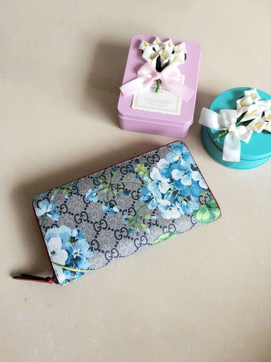 Gucci Flower Print Leather Zipper Wallet 404071